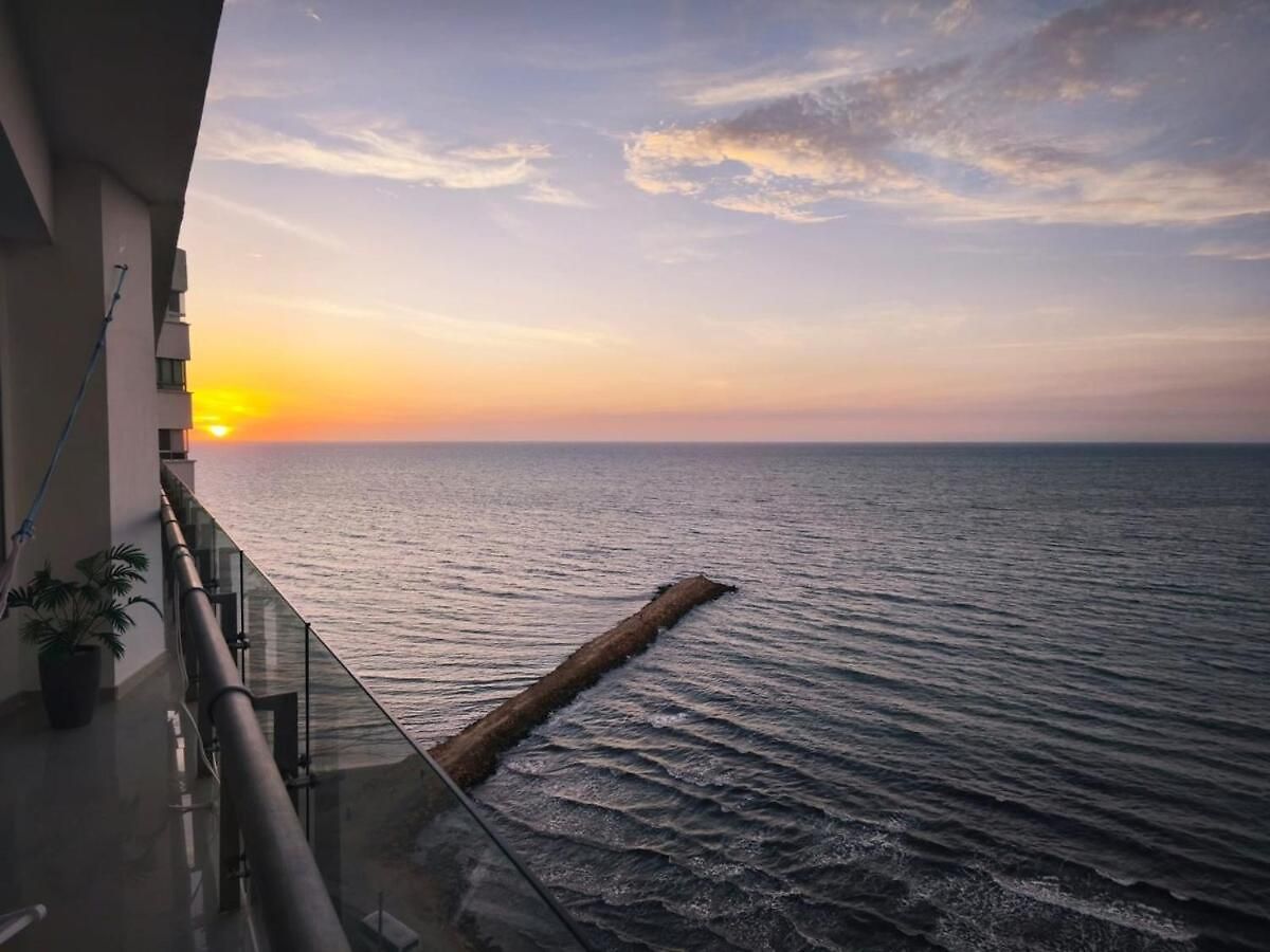 Luxury Oceanfront, Vista Infinita Al Caribe Apartamento Cartagena