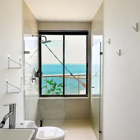 Luxury Oceanfront, Vista Infinita Al Caribe Apartamento