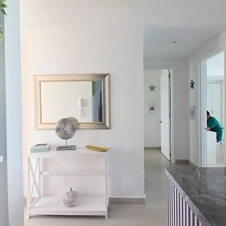 Luxury Oceanfront, Vista Infinita Al Caribe Apartamento *