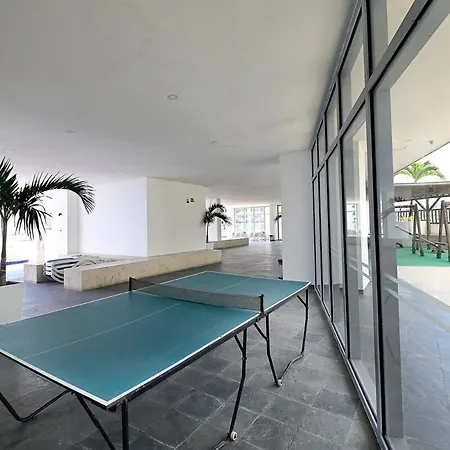 Luxury Oceanfront, Vista Infinita Al Caribe Apartamento