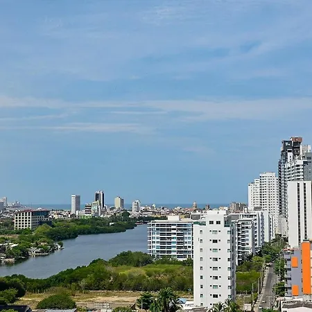 Luxury Oceanfront, Vista Infinita Al Caribe Apartamento